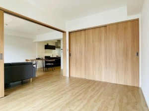 大阪市城東区古市、マンションの寝室画像です