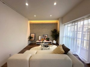 大阪市城東区森之宮、マンションの居間画像です