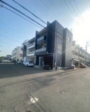 大阪市生野区巽東、中古一戸建ての外観画像です