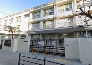 大阪市鶴見区今津北、マンションの小学校画像です