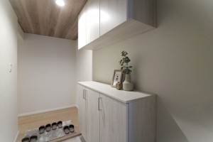 大阪市鶴見区今津北、マンションの玄関画像です