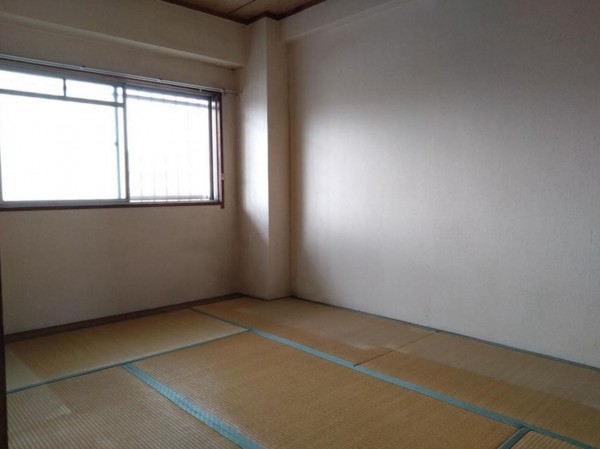 大阪市都島区大東町、マンションの寝室画像です