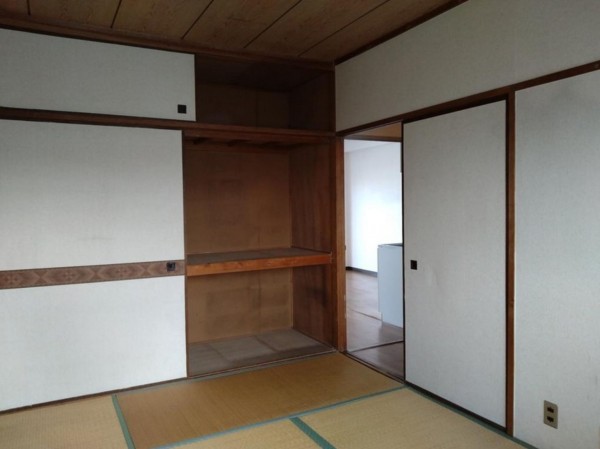 大阪市都島区大東町、マンションの収納画像です