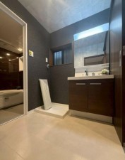 大阪市旭区清水、中古一戸建ての洗面画像です