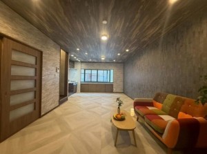 大阪市旭区清水、中古一戸建ての居間画像です