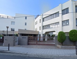 大阪市都島区毛馬町、マンションの小学校画像です