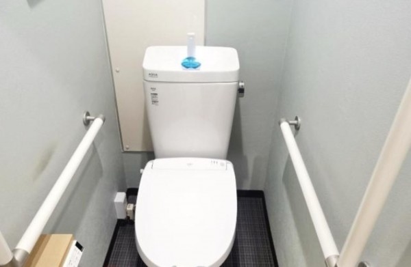 大阪市都島区友渕町、マンションのトイレ画像です