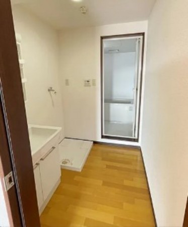 宮崎市赤江、マンションの画像です