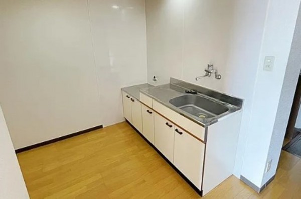 宮崎市赤江、マンションの画像です