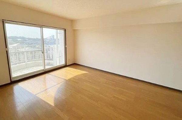 宮崎市赤江、マンションの画像です