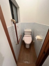 大阪市城東区今福南、中古一戸建てのトイレ画像です