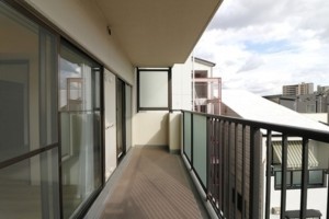 大阪市都島区内代町、マンションのバルコニー画像です