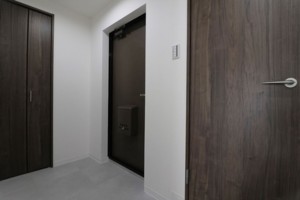 大阪市都島区内代町、マンションの玄関画像です