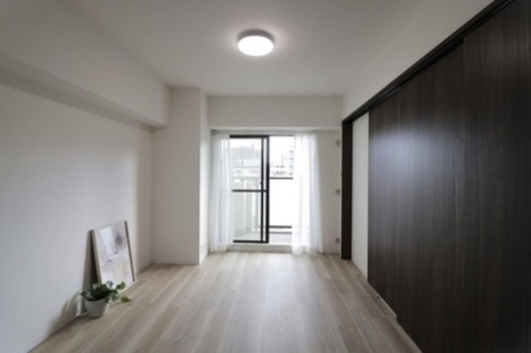 大阪市都島区内代町、マンションの寝室画像です