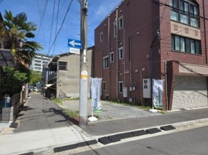 大阪市都島区毛馬町、新築一戸建ての前面道路を含む現地写真画像です