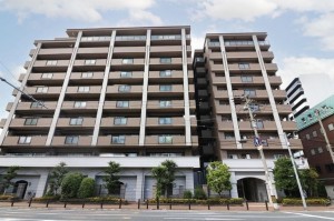 大阪市東成区深江南、マンションの外観画像です