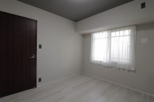 大阪市東成区深江南、マンションの寝室画像です