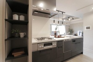 大阪市東成区深江南、マンションのキッチン画像です