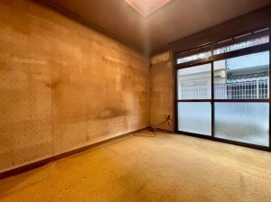 大阪市旭区高殿、中古一戸建ての寝室画像です