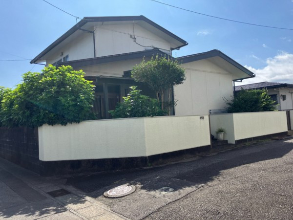 宮崎市花ヶ島町、中古一戸建ての画像です