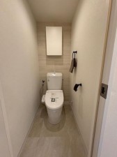 大阪市都島区東野田町、マンションのトイレ画像です