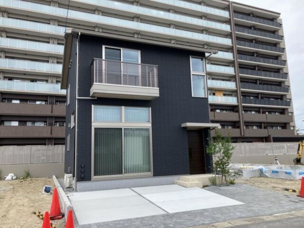 宮崎市柳丸町、新築一戸建ての画像です