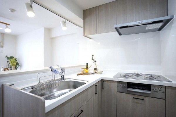 大阪市城東区中央、マンションのキッチン画像です