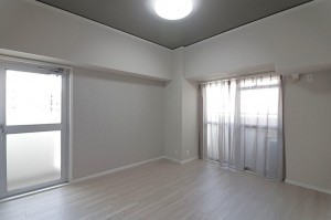 大阪市城東区中央、マンションの内装画像です