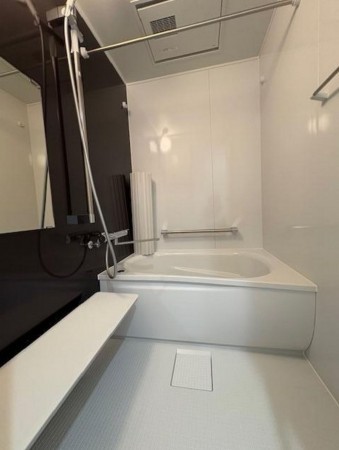 大阪市鶴見区鶴見、マンションの風呂画像です