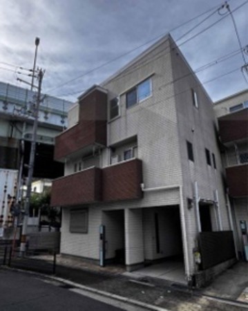 大阪市旭区新森、中古一戸建ての外観画像です