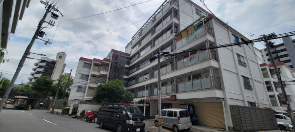 大阪市城東区野江、マンションの外観画像です