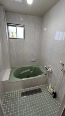 大阪市東成区中道、中古一戸建ての風呂画像です