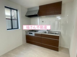 大阪市生野区桃谷、中古一戸建てのキッチン画像です