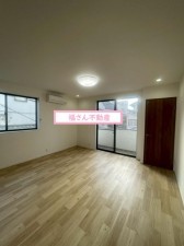 大阪市生野区桃谷、中古一戸建ての子ども部屋画像です