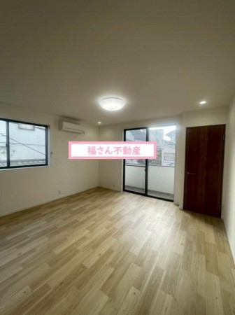 大阪市生野区桃谷、中古一戸建ての子ども部屋画像です