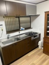 大阪市生野区中川西、中古一戸建てのキッチン画像です