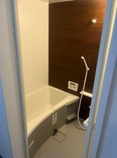 大阪市生野区中川西、中古一戸建ての風呂画像です