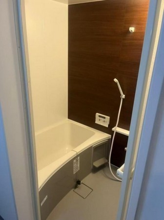 大阪市生野区中川西、中古一戸建ての風呂画像です