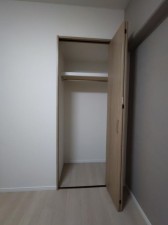 大阪市城東区関目、マンションの収納画像です