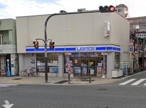 大阪市鶴見区横堤、マンションのコンビニ画像です