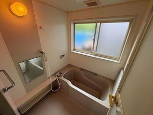 宮崎市月見ケ丘、中古一戸建ての画像です