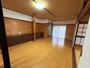 宮崎市月見ケ丘、中古一戸建ての画像です