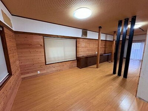 宮崎市月見ケ丘、中古一戸建ての画像です