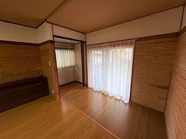 宮崎市月見ケ丘、中古一戸建ての画像です