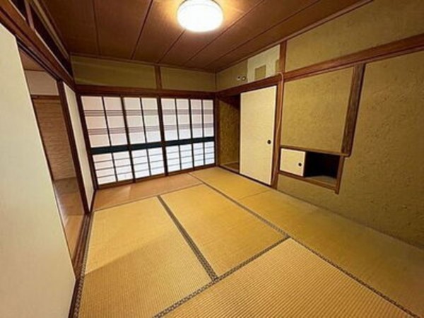 宮崎市月見ケ丘、中古一戸建ての画像です