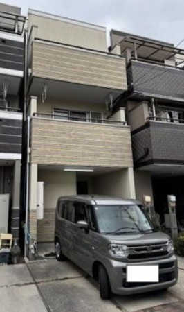 大阪市生野区生野西、中古一戸建ての外観画像です