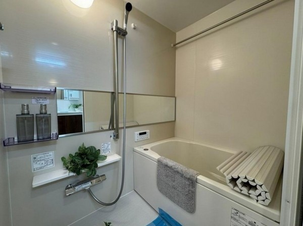 大阪市旭区高殿、マンションの風呂画像です