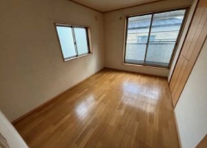 大阪市生野区新今里、中古一戸建ての子ども部屋画像です