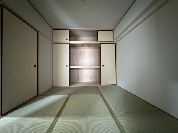 大阪市旭区大宮、マンションの子ども部屋画像です