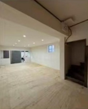 大阪市城東区今福西、中古一戸建ての居間画像です